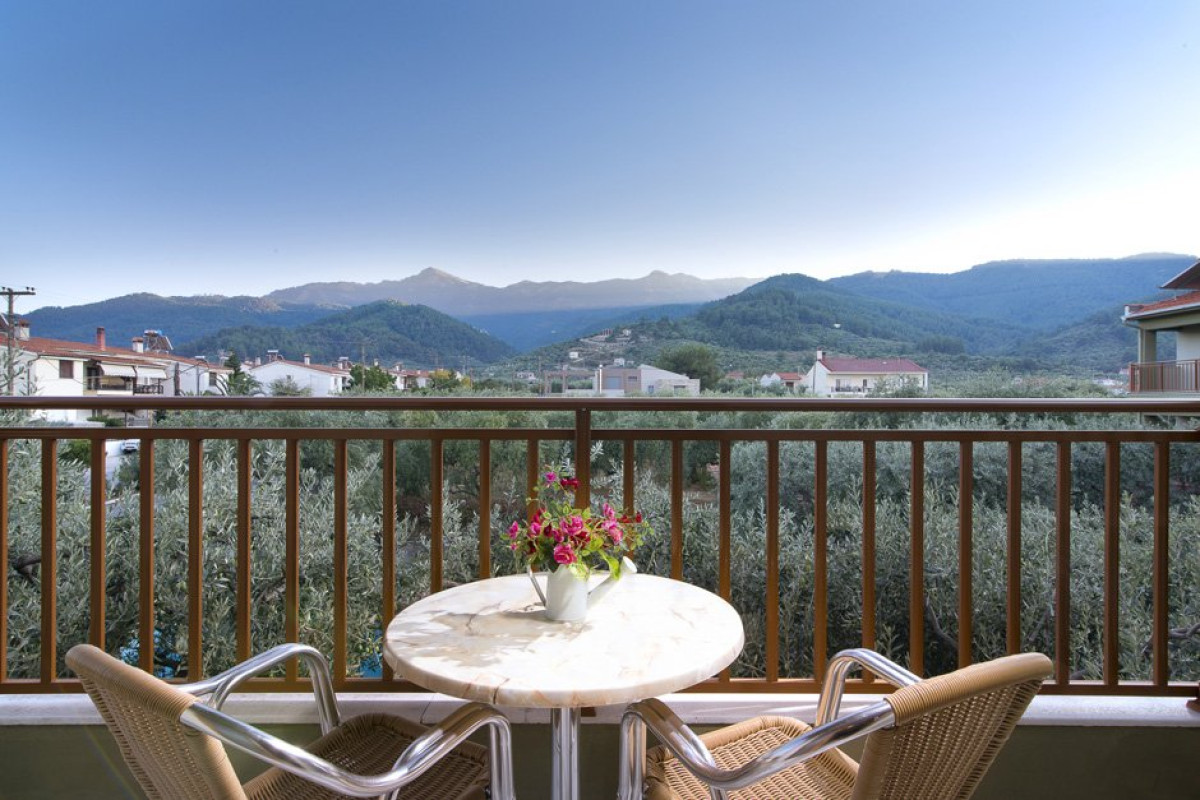 Thetis Hotel