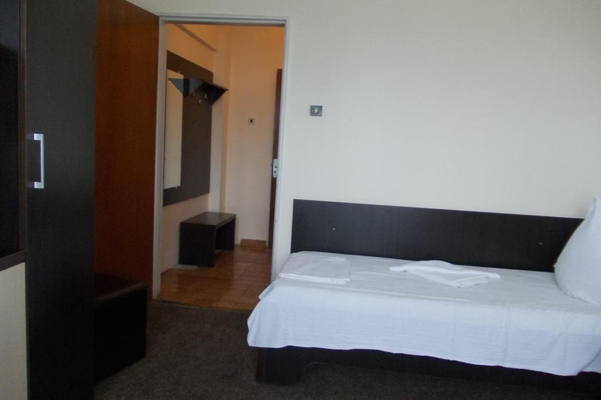 HOTEL MUNCEL.