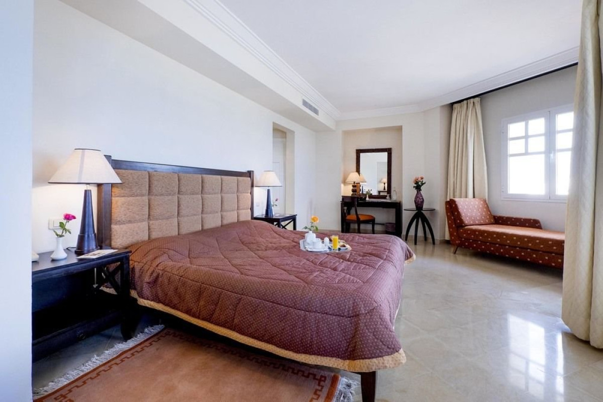 MEDINA SOLARIA