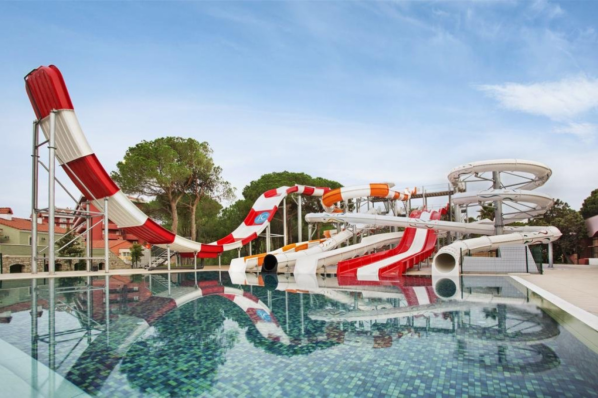 IC HOTELS SANTAI FAMILY RESORT