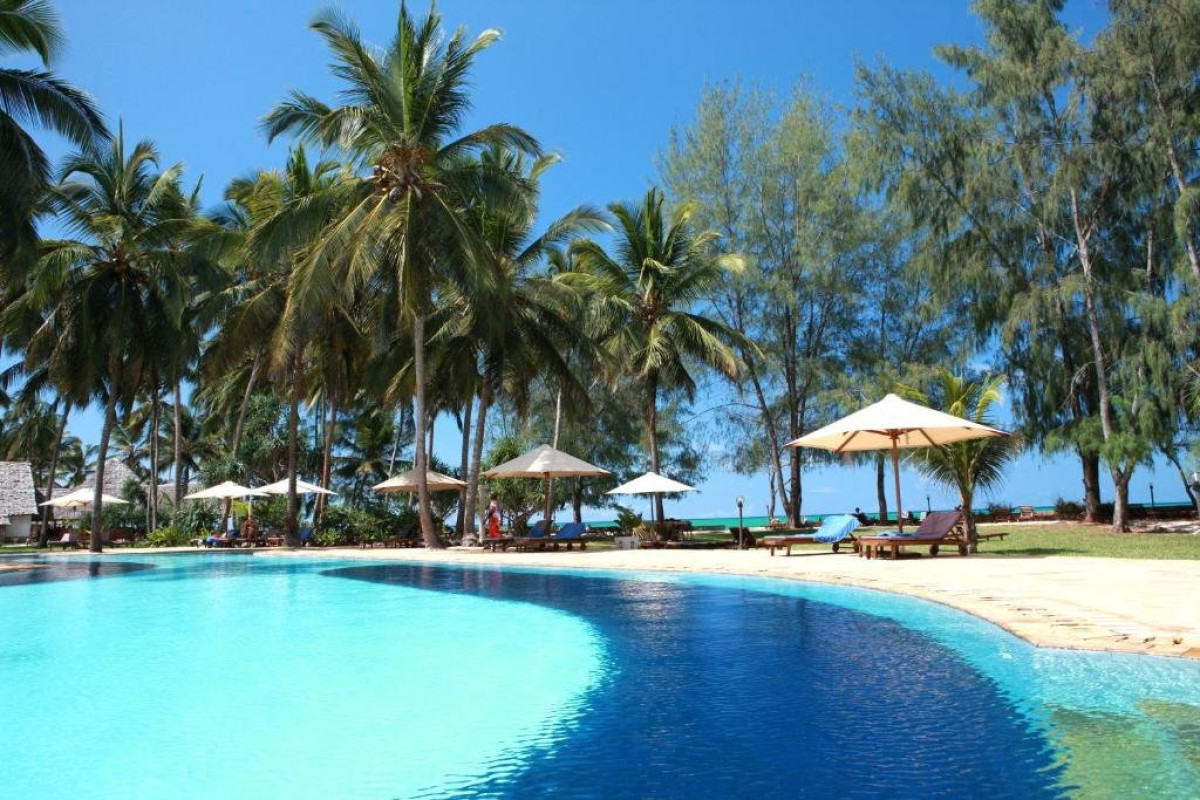 BLUEBAY BEACH RESORT AND SPA (Kiwengwa)