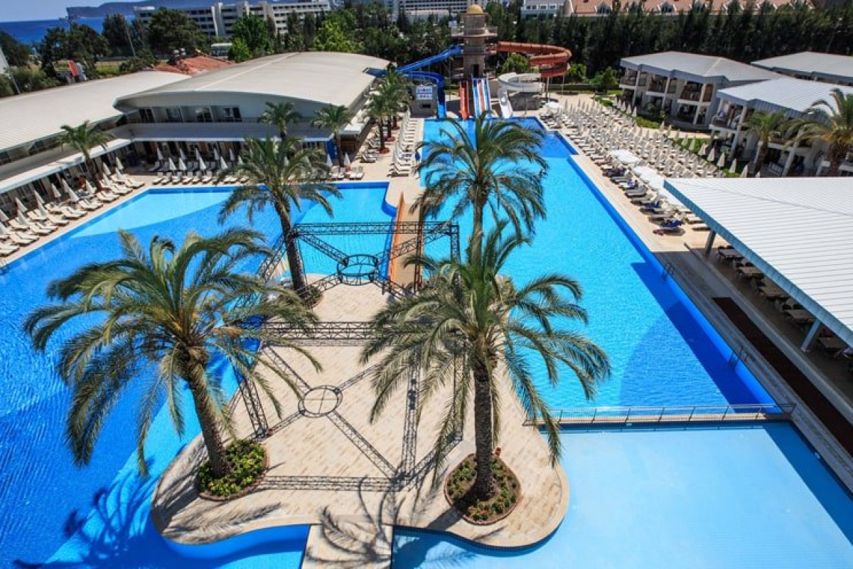 TRANSATLANTIK HOTEL SPA