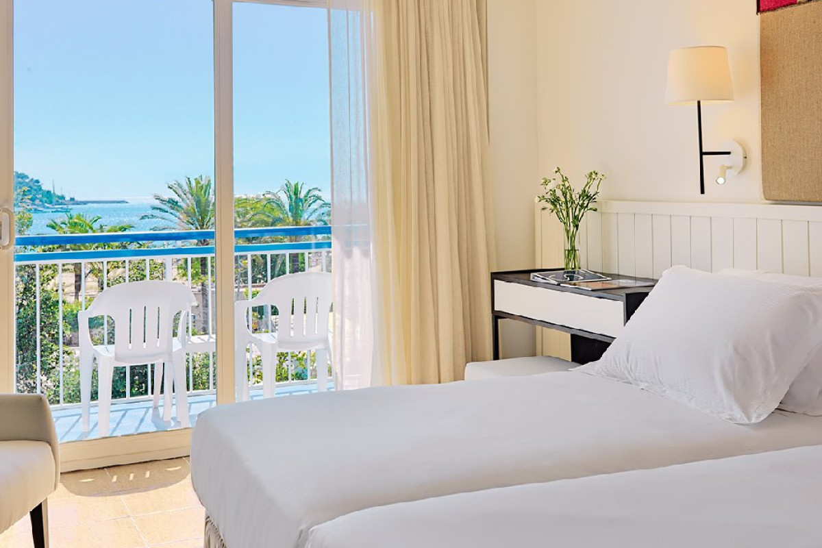 H10 Casa del Mar