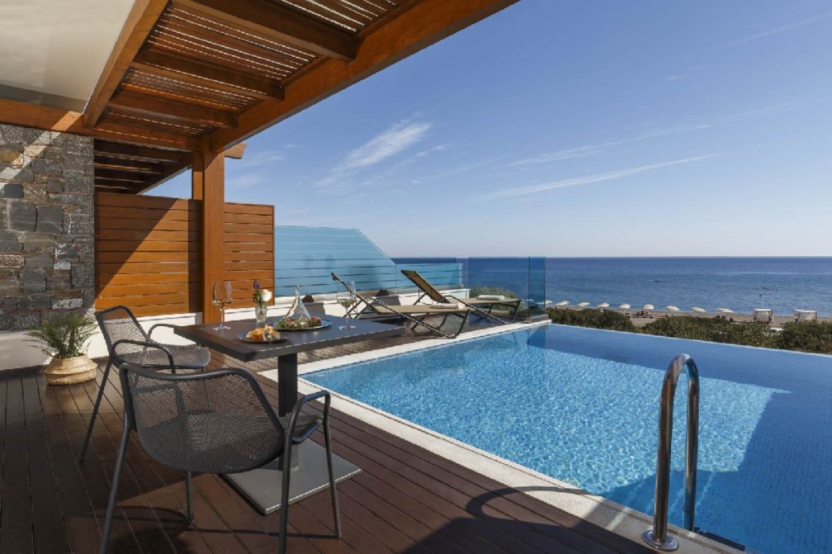 Boutique 5 Hotel and Spa (Adults Only 16+)