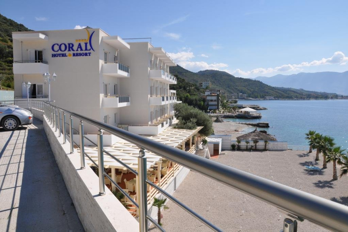 Coral Hotel (Radhime-Vlore)