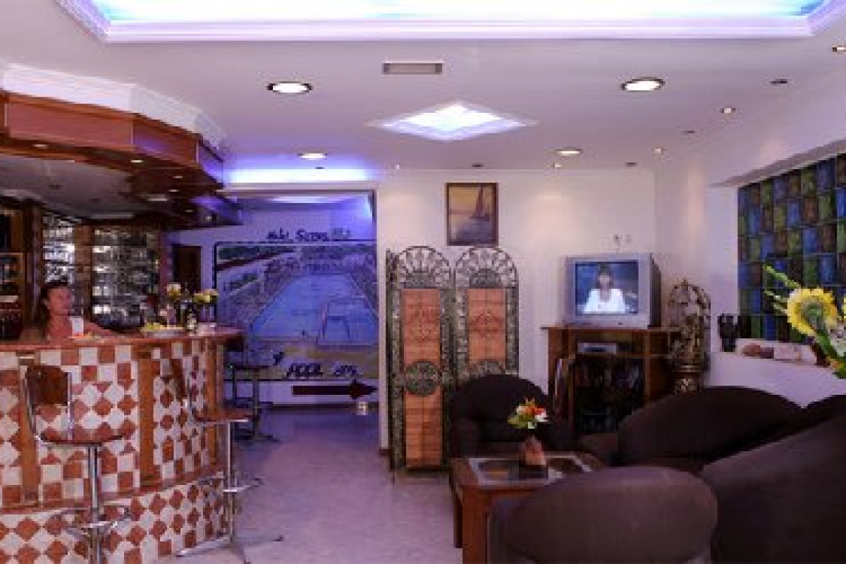 Sirines Hotel (Potos)