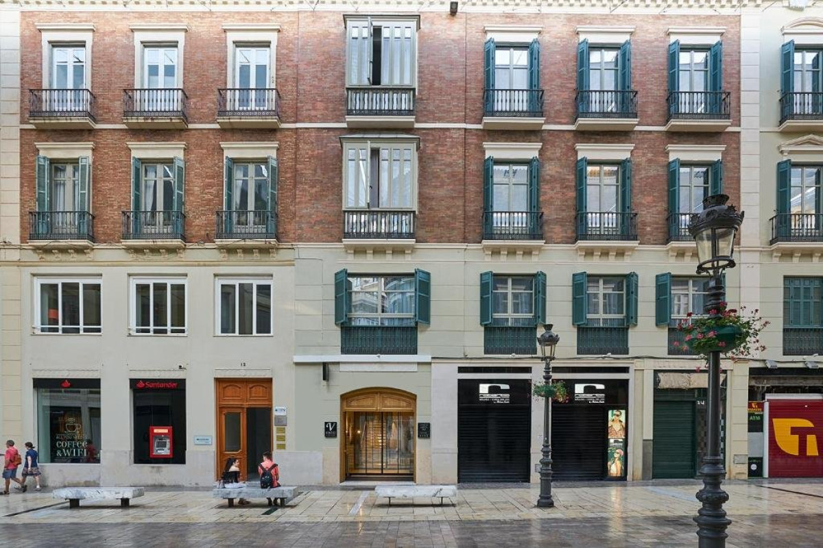 VINCCI LARIOS DIEZ (Malaga)