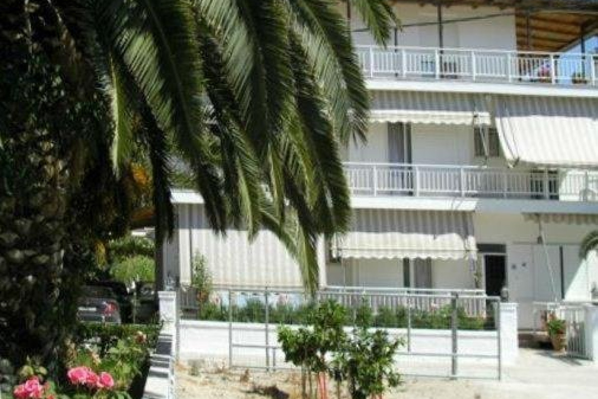 Pefki Villas