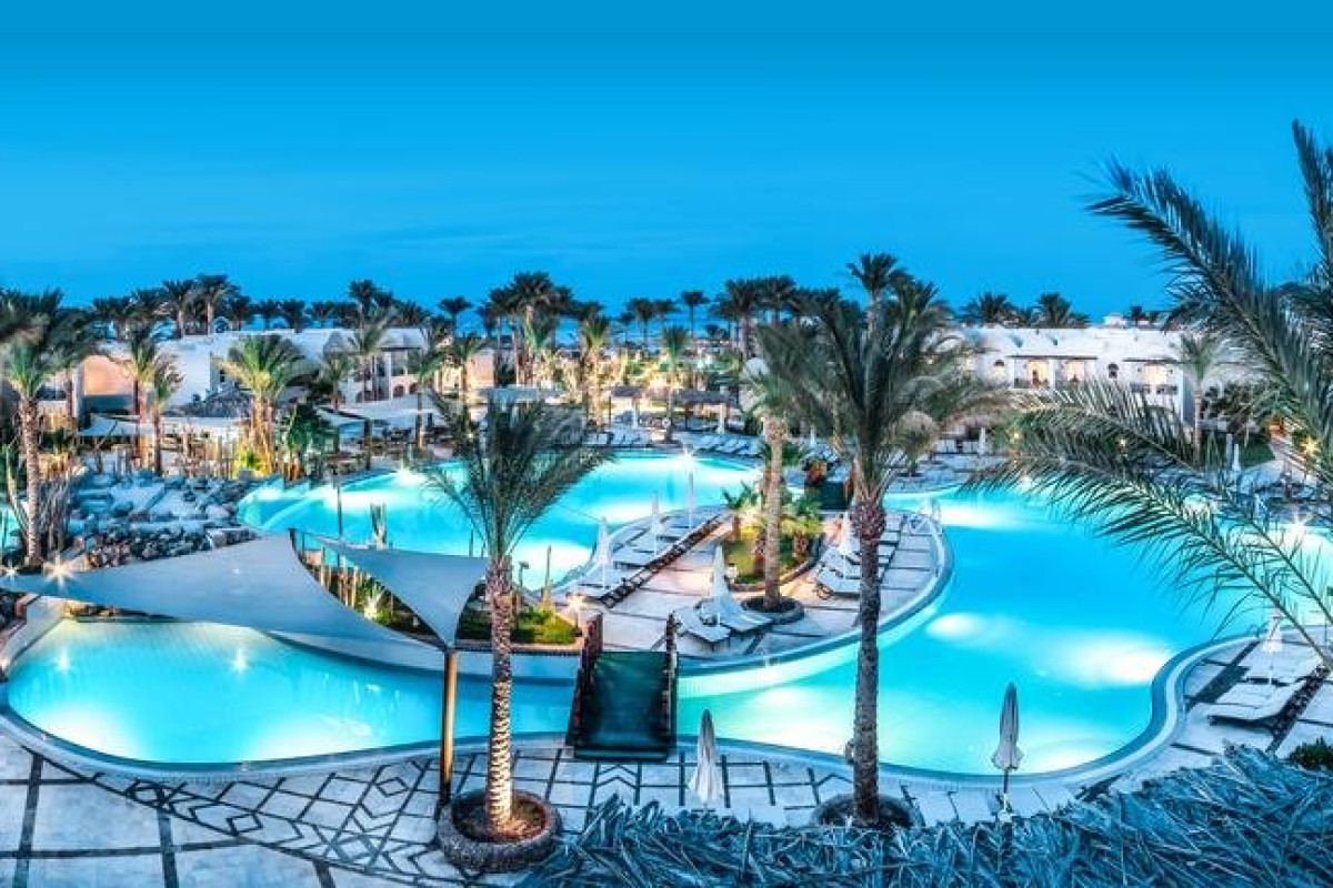 IBEROTEL MAKADI BEACH