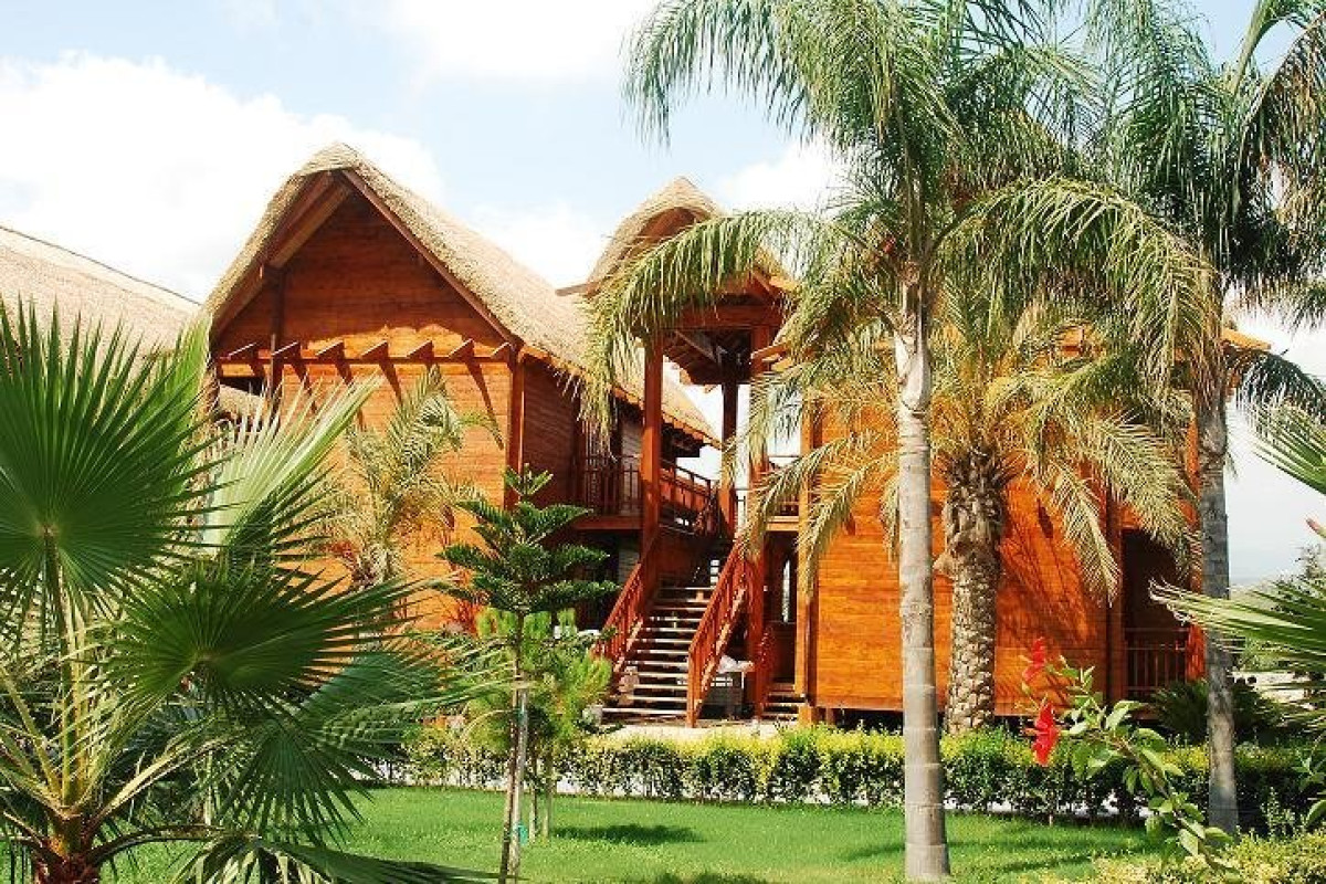 LONG BEACH RESORT HOTEL