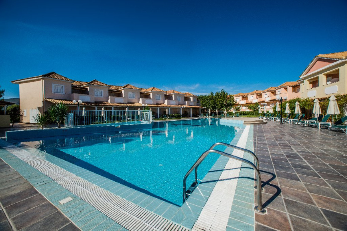 ECORESORT ZEFYROS (Agios Kiriko)
