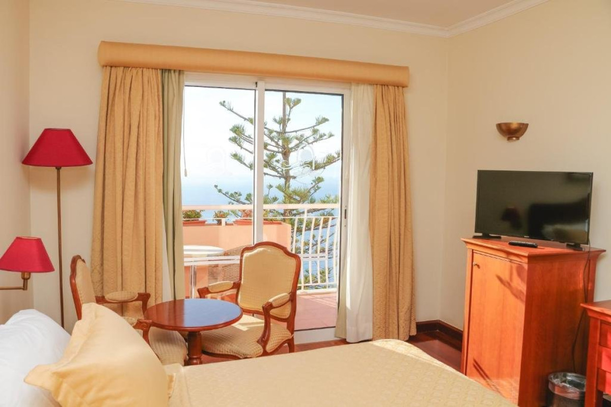 OCEAN GARDENS HOTEL