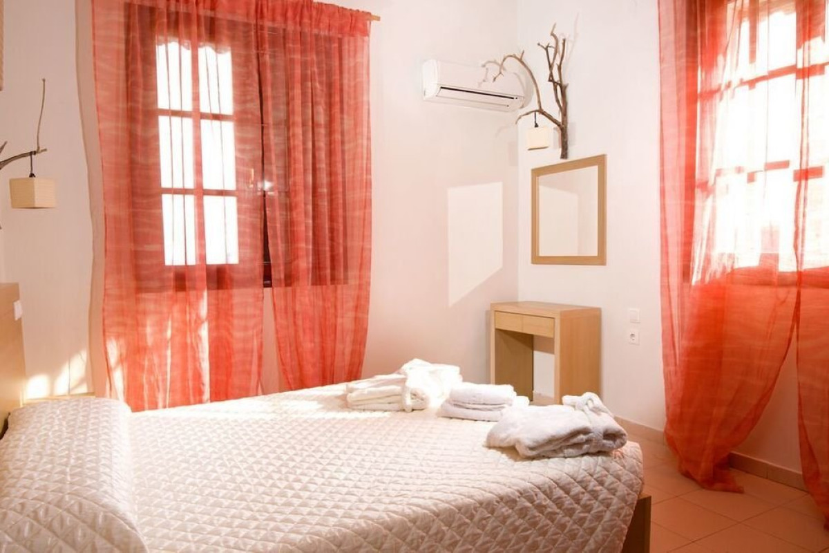 GLORIA MARIS HOTEL SUITES AND VILLAS