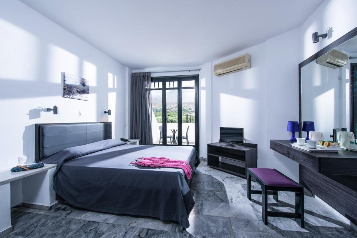 Indigo Inn