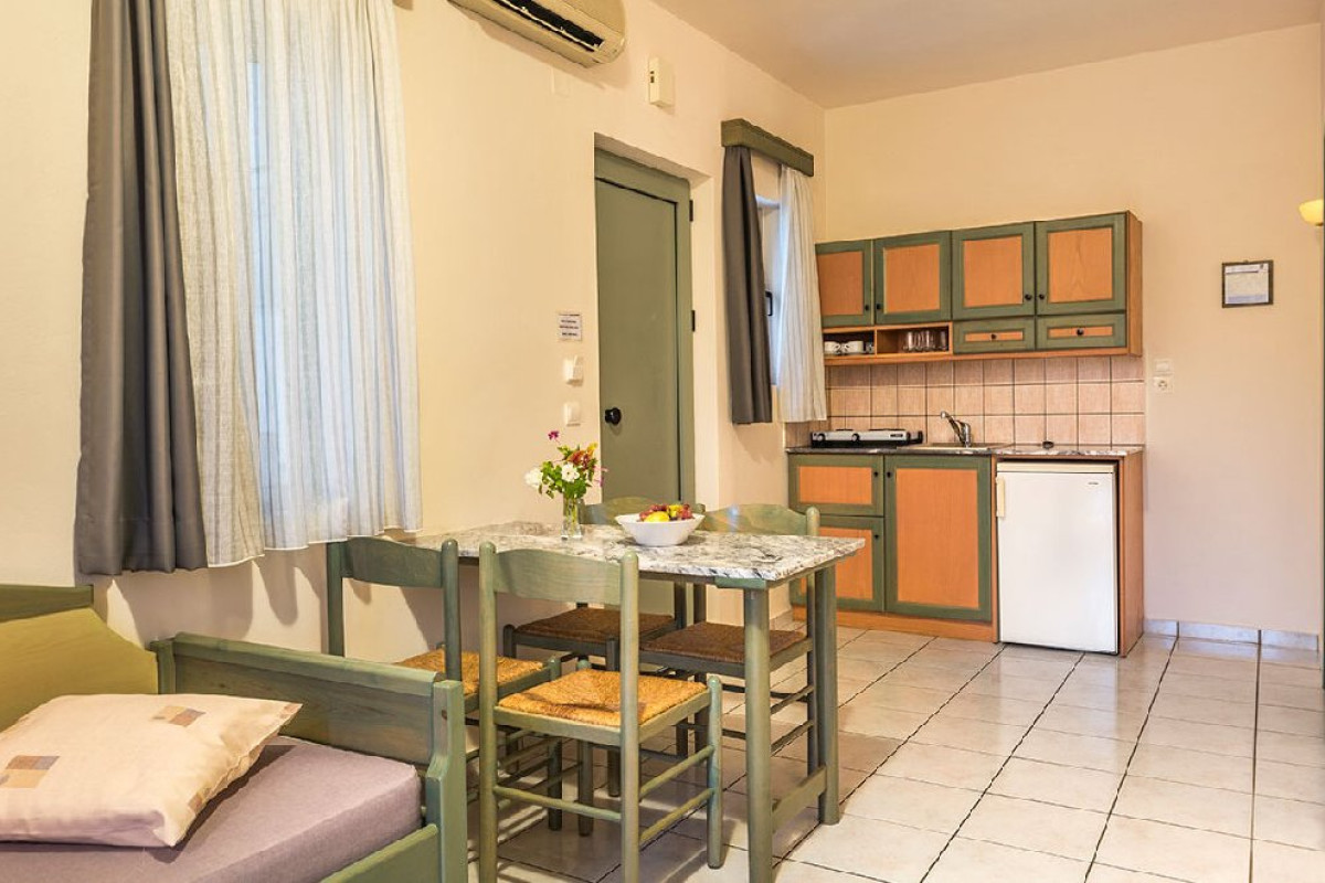 Lotus Hotel Apartments (K)