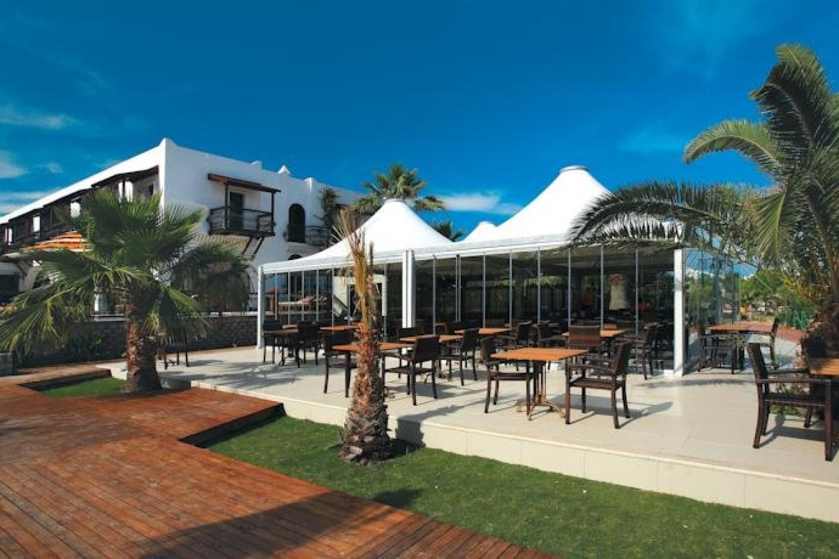 COSTA BITEZHAN BEACH HOTEL (Bitez)