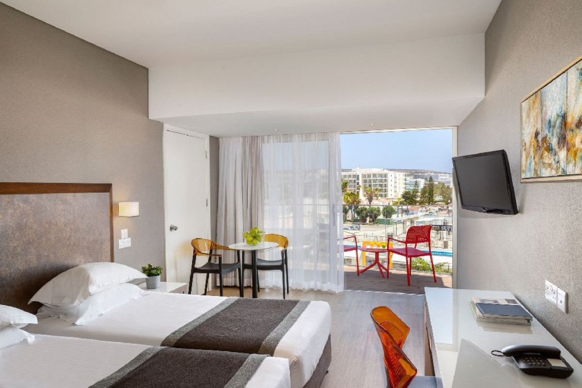 FAROS HOTEL (Ayia Napa)
