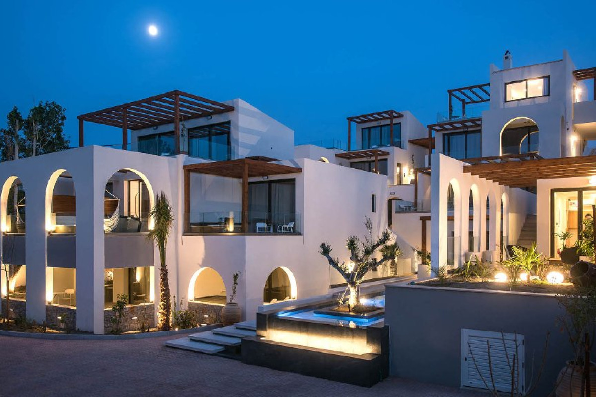 VAYA SUITES OMILOS HOTELS