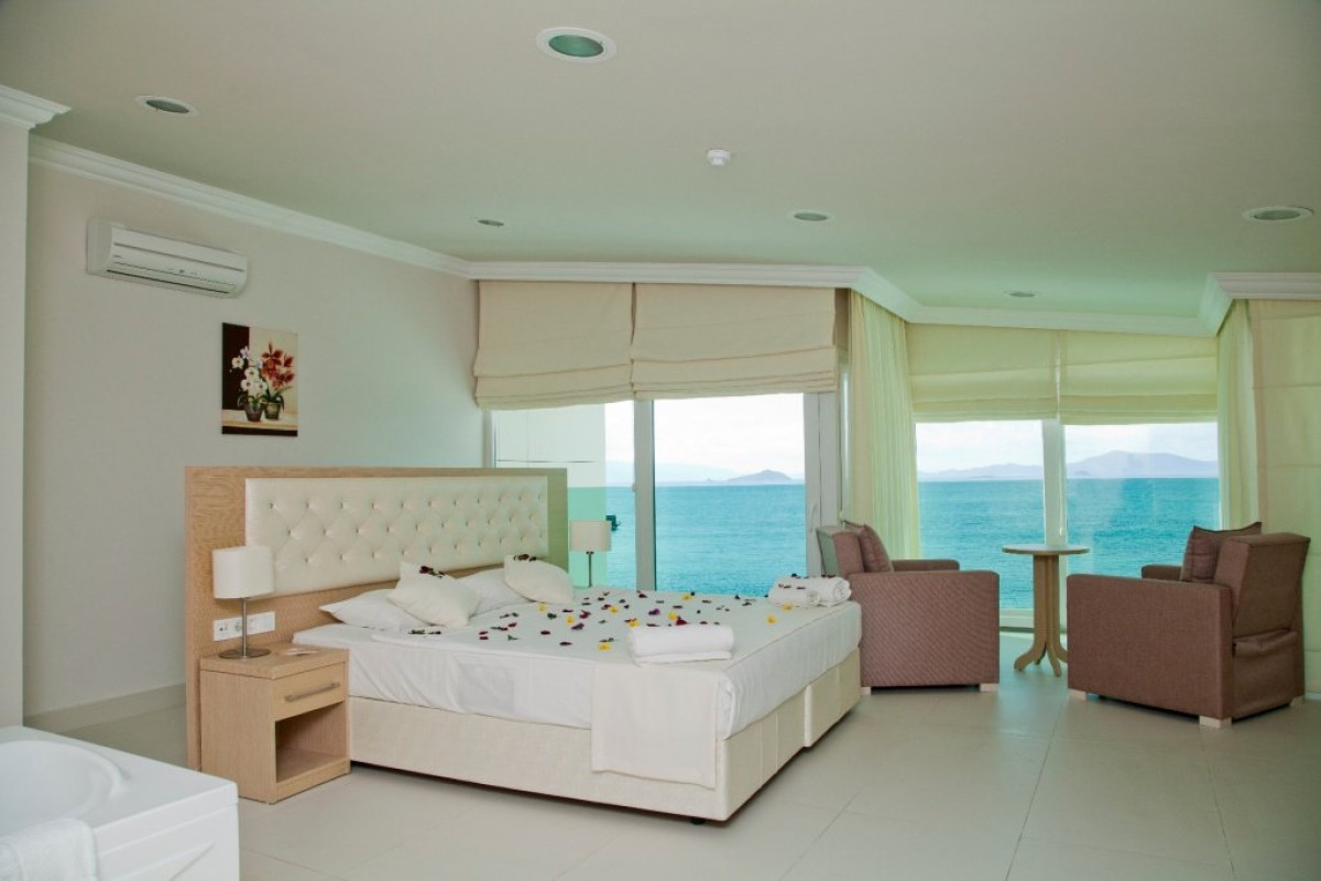 DRAGUT POINT NORTH HOTEL (Turgutreis)