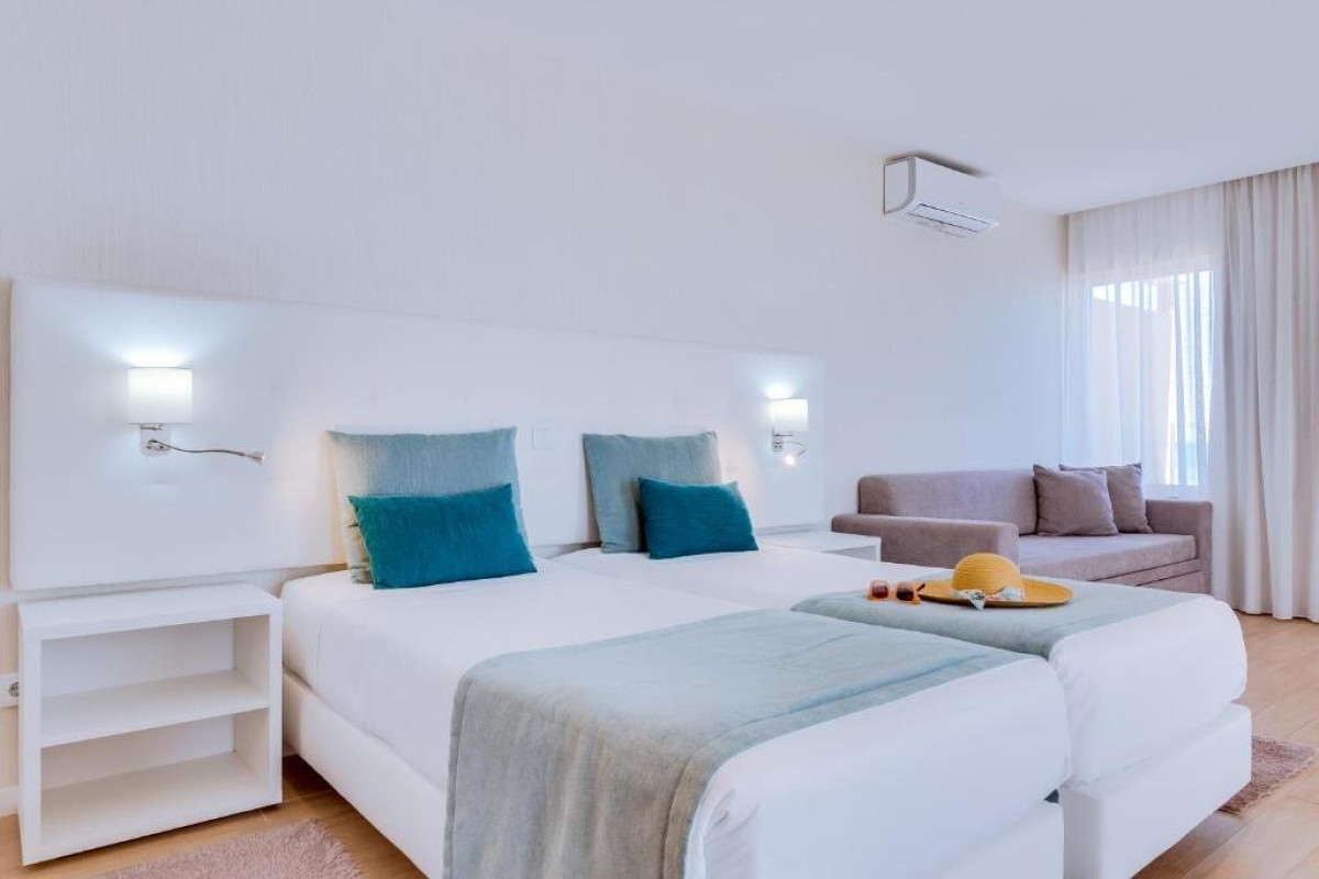 AURAMAR BEACH RESORT