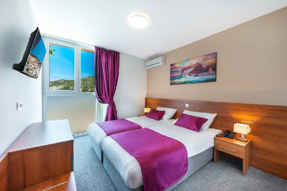 Hotel Komodor (Dubrovnik)