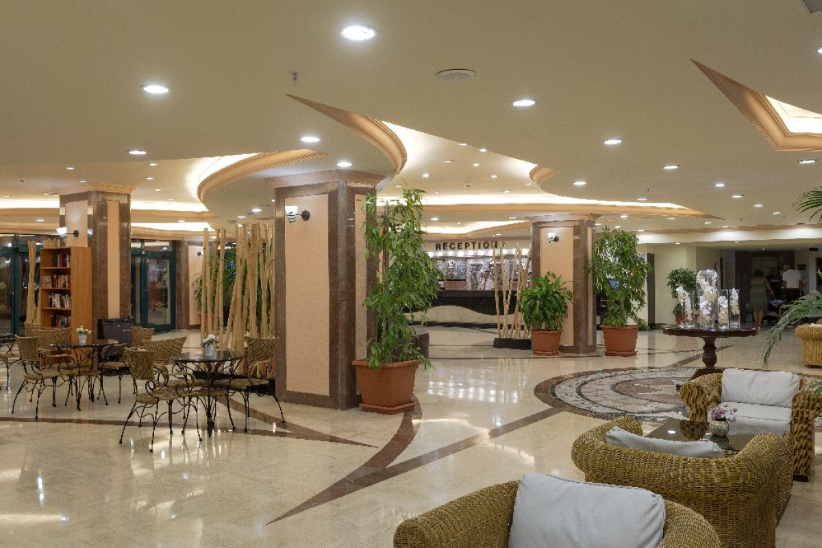 MIRAMARE QUEEN HOTEL
