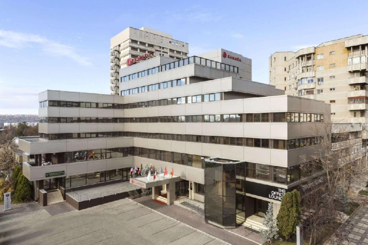 Ramada City Center
