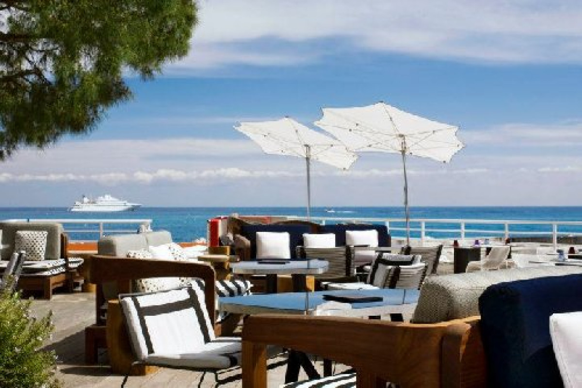 MERIDIEN BEACH PLAZA