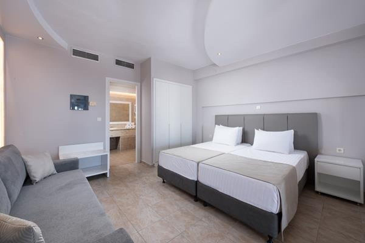 ALEXANDROS PALACE SUITES - Ouranoupolis