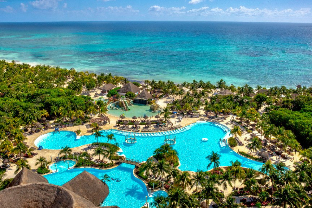 Grand Palladium White Sand Resort and Spa