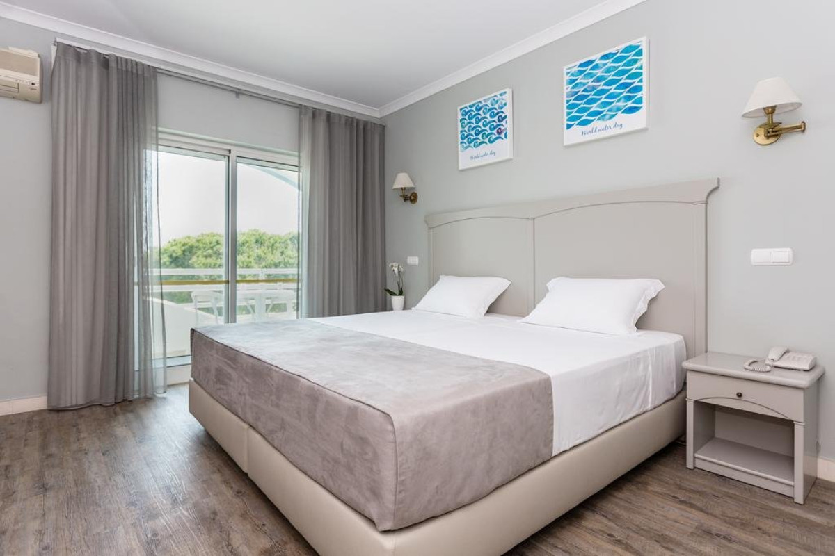 Velamar Boutique