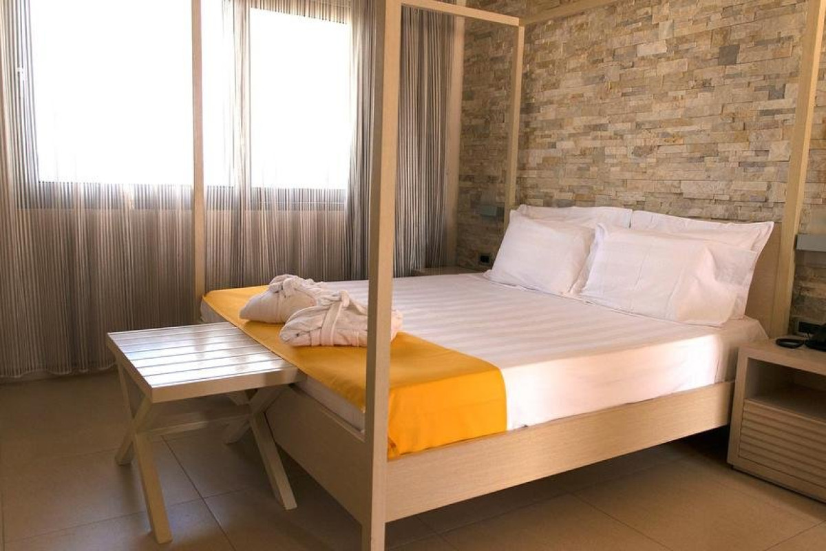 Port Royal (adults only, peste 16 ani)