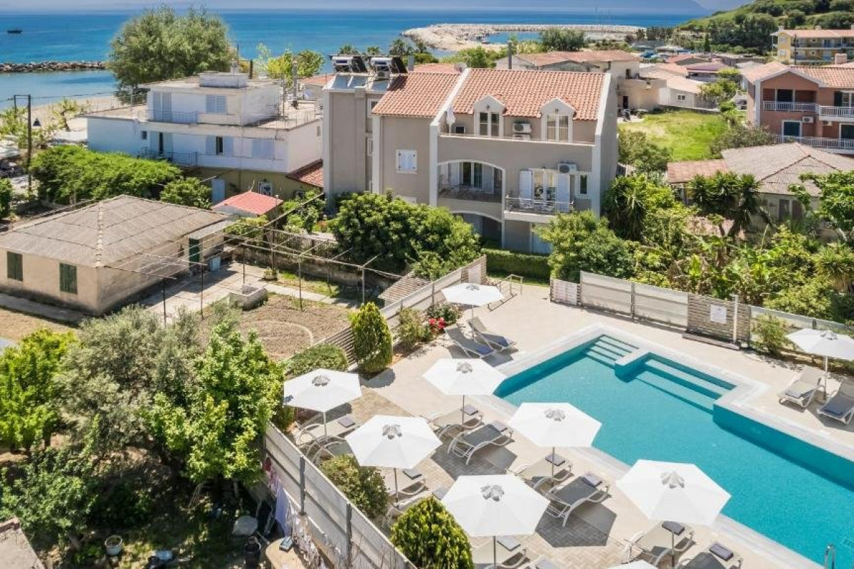Notos Luxury Studios Apartments