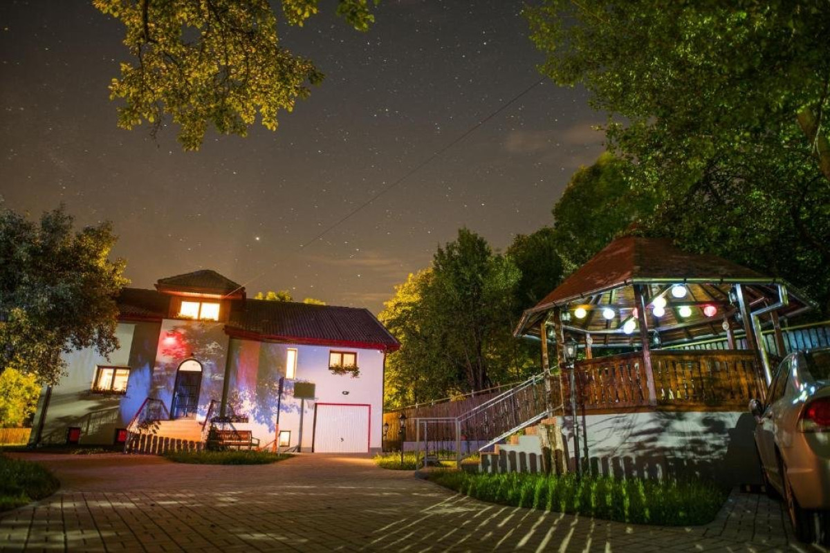 . CASA DIN PLAI (Integral) CAMPINA