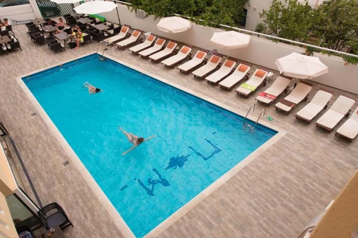Pela Maria Hotel