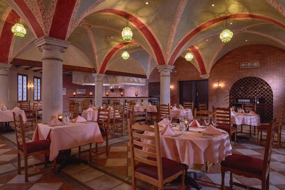 IBEROTEL PALACE