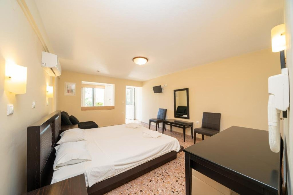 Lorenzo House Apartments