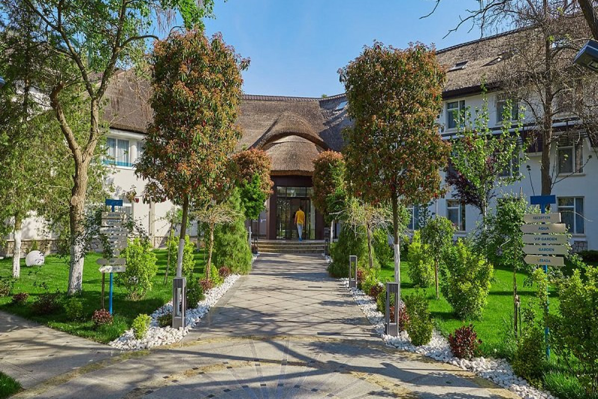 Lebada Luxury Resort SPA CMD
