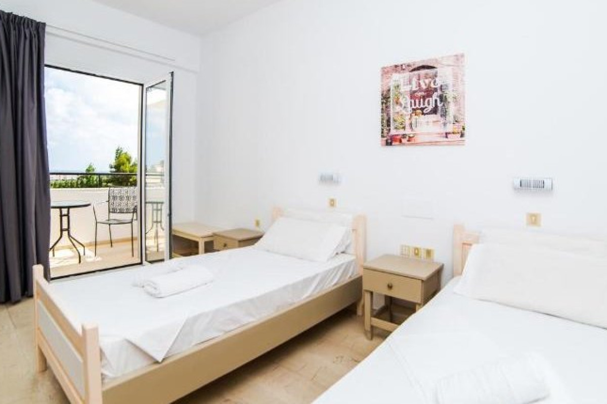Pasiphae Hotel