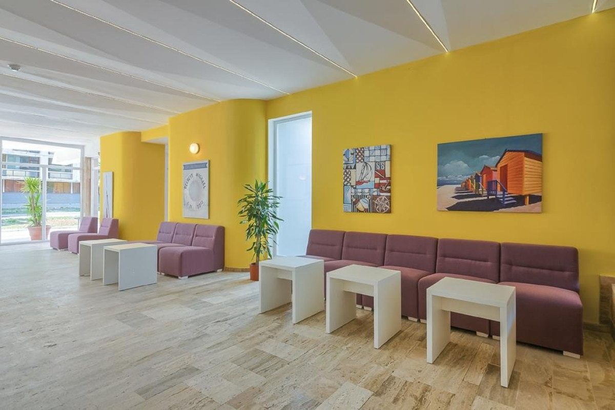 HOTEL NARCIS