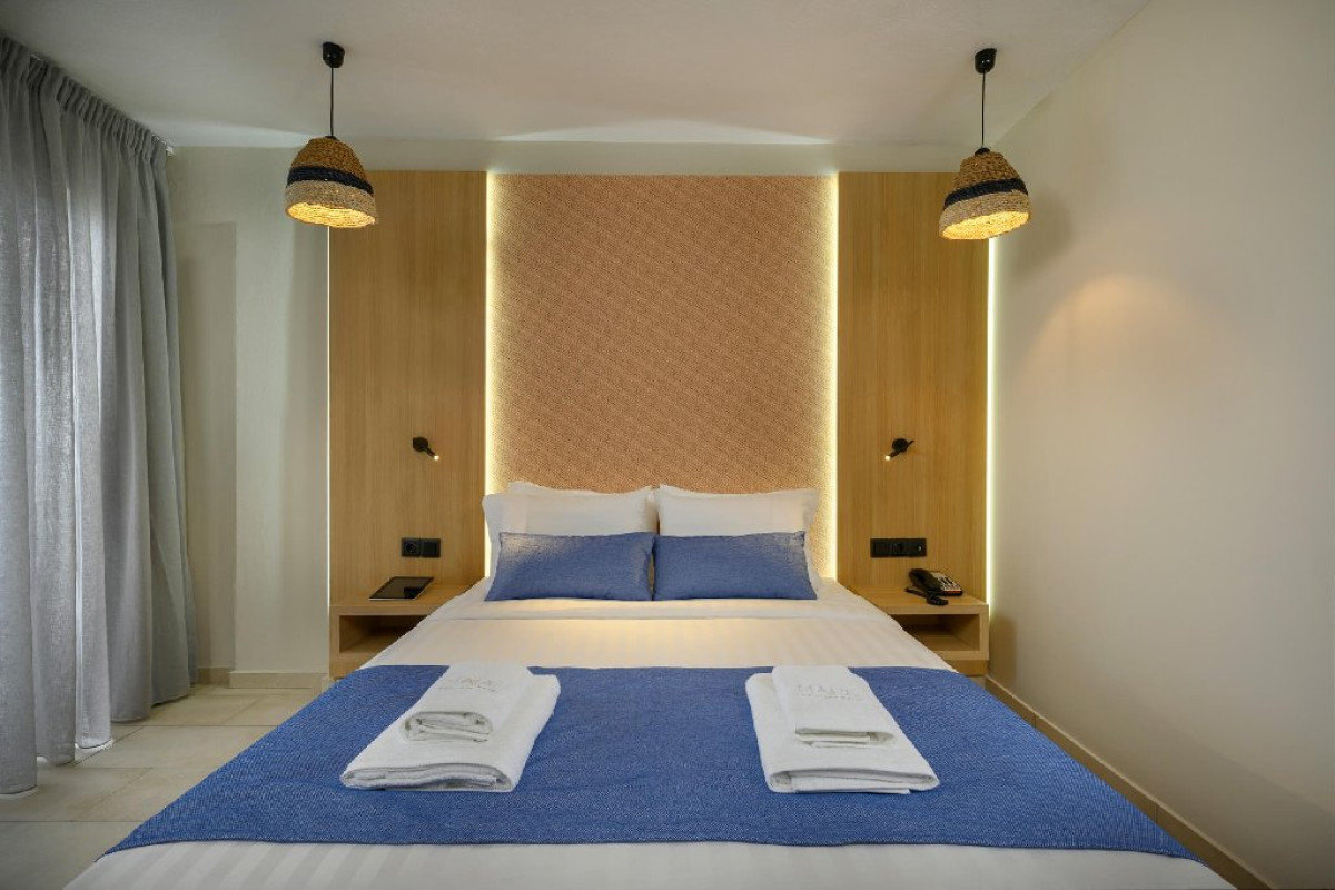Mare Boutique for Families (K)