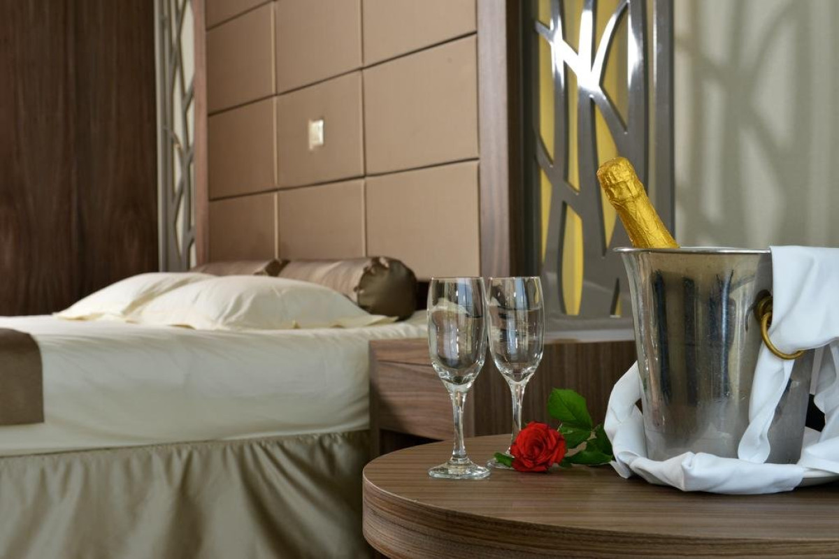 Adams Beach Hotel Deluxe Wing - ADULTS ONLY