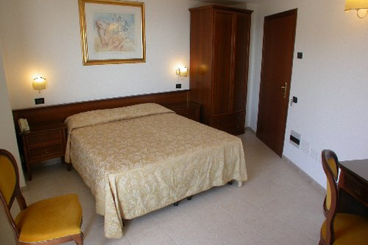 Andromaco Palace