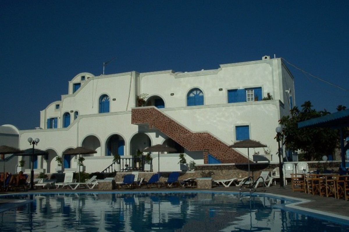 Perivolos Sandy Village