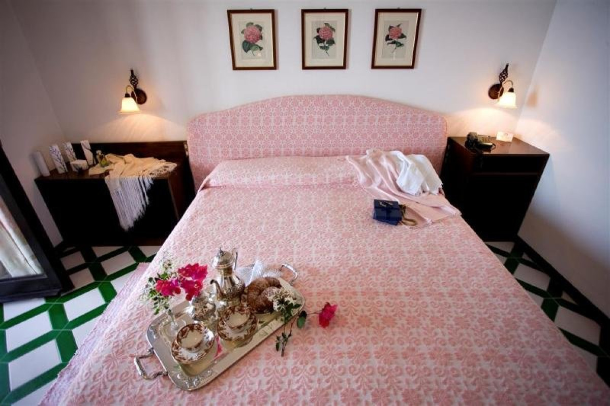 Calabona Hotel