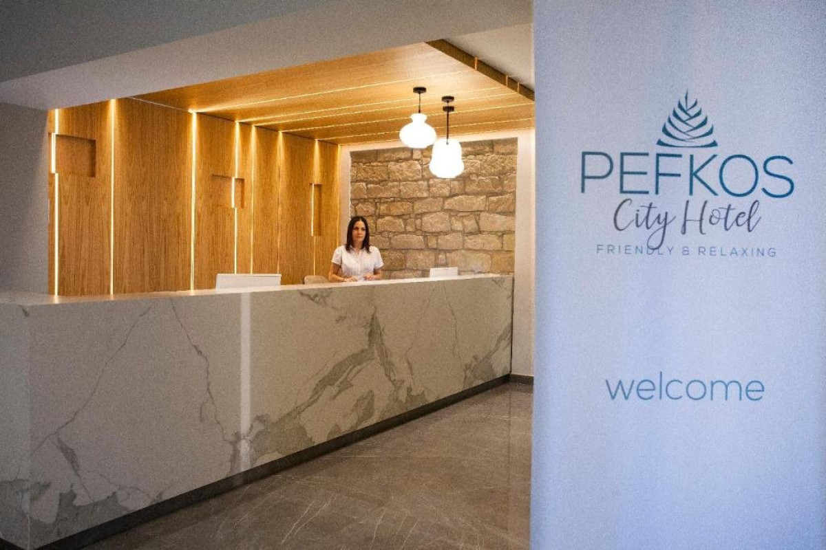 PEFKOS HOTEL (Limassol)