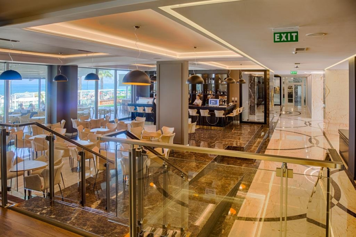 Premium Beach (Golem-Durres)