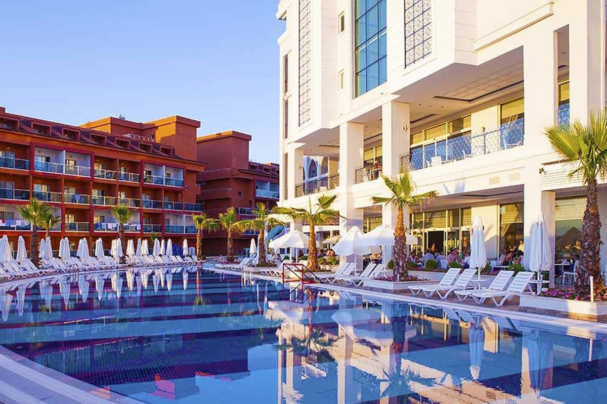 DIAMOND ELITE HOTEL SPA +16