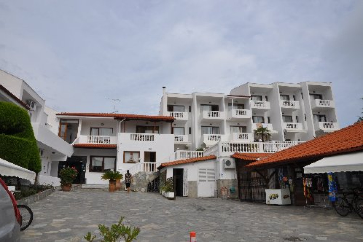 Akti Ouranoupoli (Ouranoupolis, Athos)