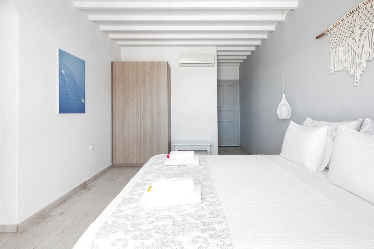 Mykonos Essence (Adults only, 15+)